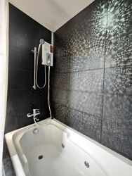 Loyang Valley (D17), Condominium #549720331